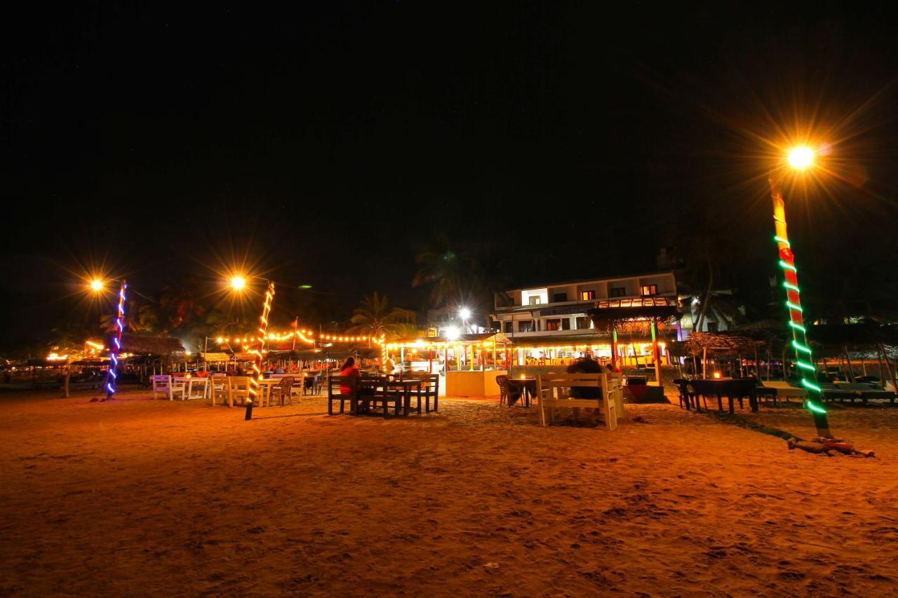 Ritas Hotel Hikkaduwa Exterior foto